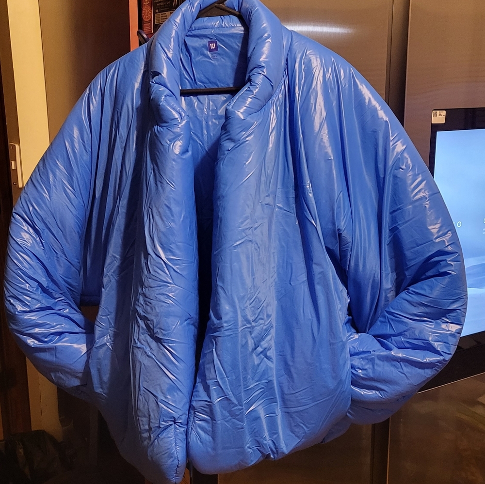 Yeezy GAP Blue Size Large